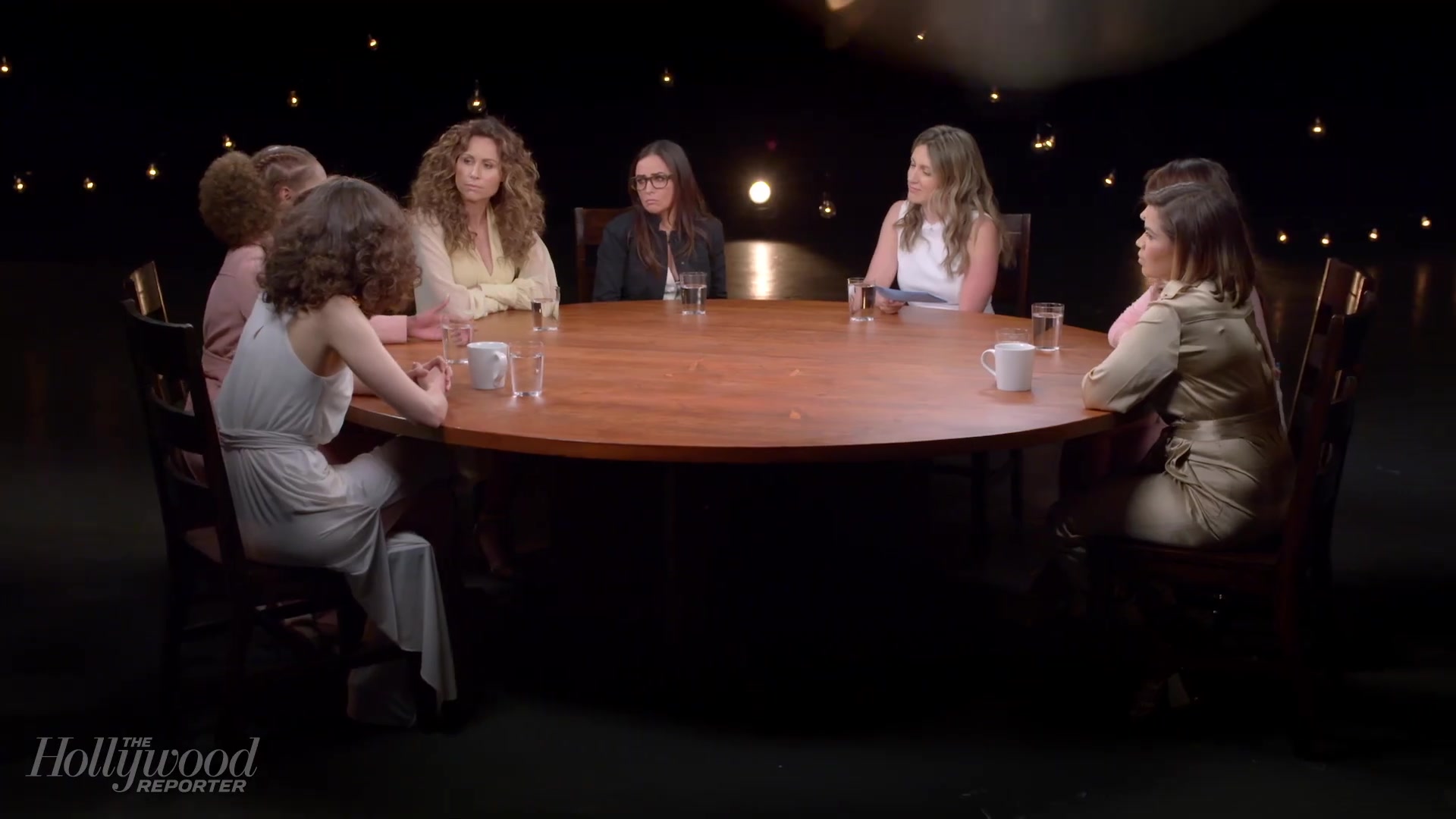 emmyrossumweb_comedyactressroundtable_hollywoodreporter17_000733.jpg