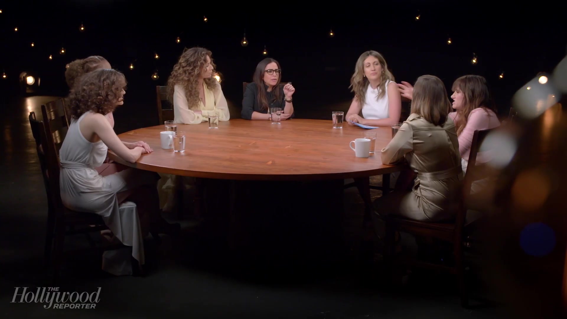emmyrossumweb_comedyactressroundtable_hollywoodreporter17_000858.jpg