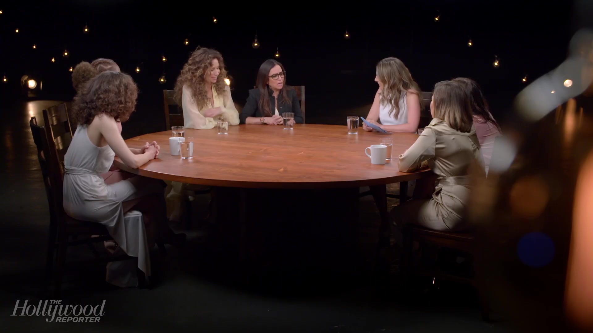 emmyrossumweb_comedyactressroundtable_hollywoodreporter17_000920.jpg