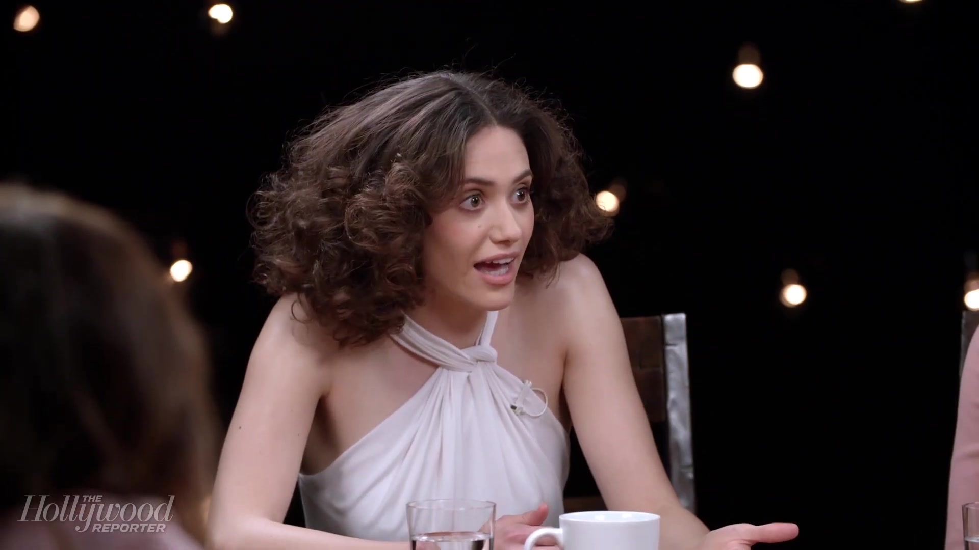 emmyrossumweb_comedyactressroundtable_hollywoodreporter17_001126.jpg