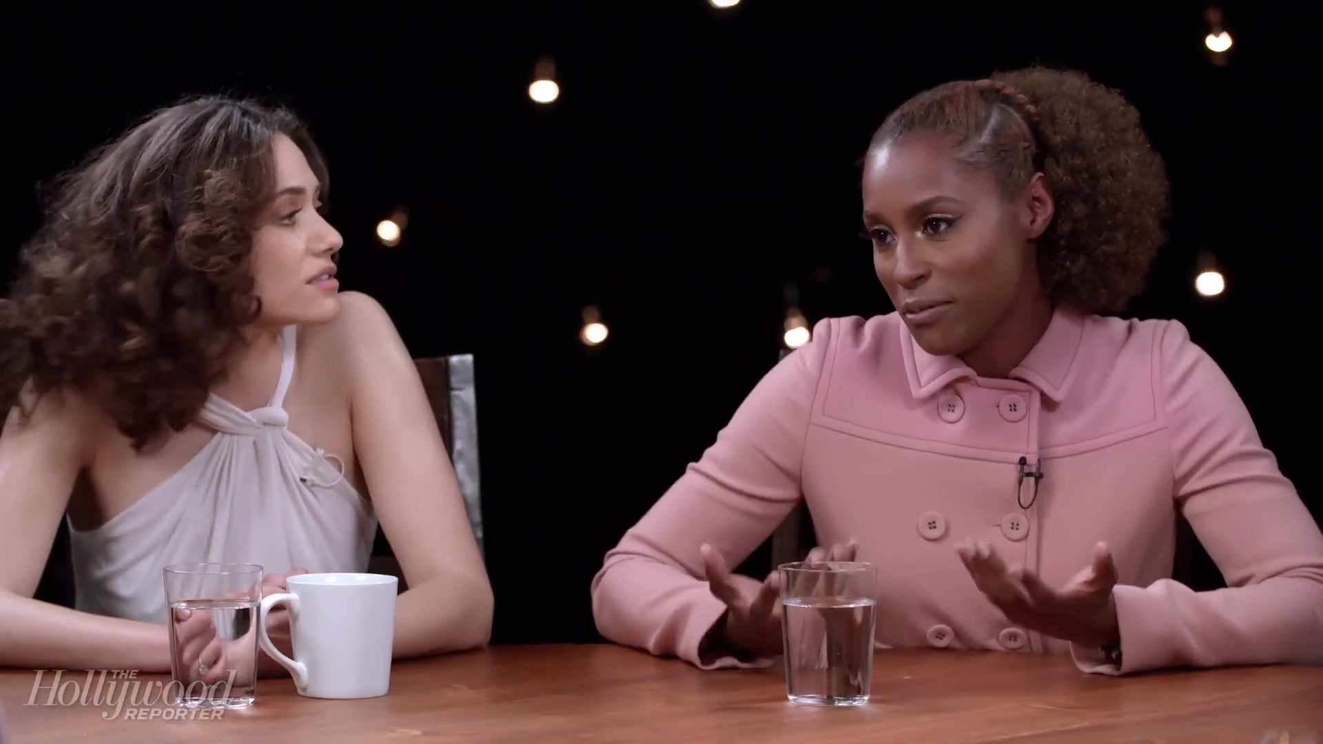 emmyrossumweb_comedyactressroundtable_hollywoodreporter17_001297.jpg