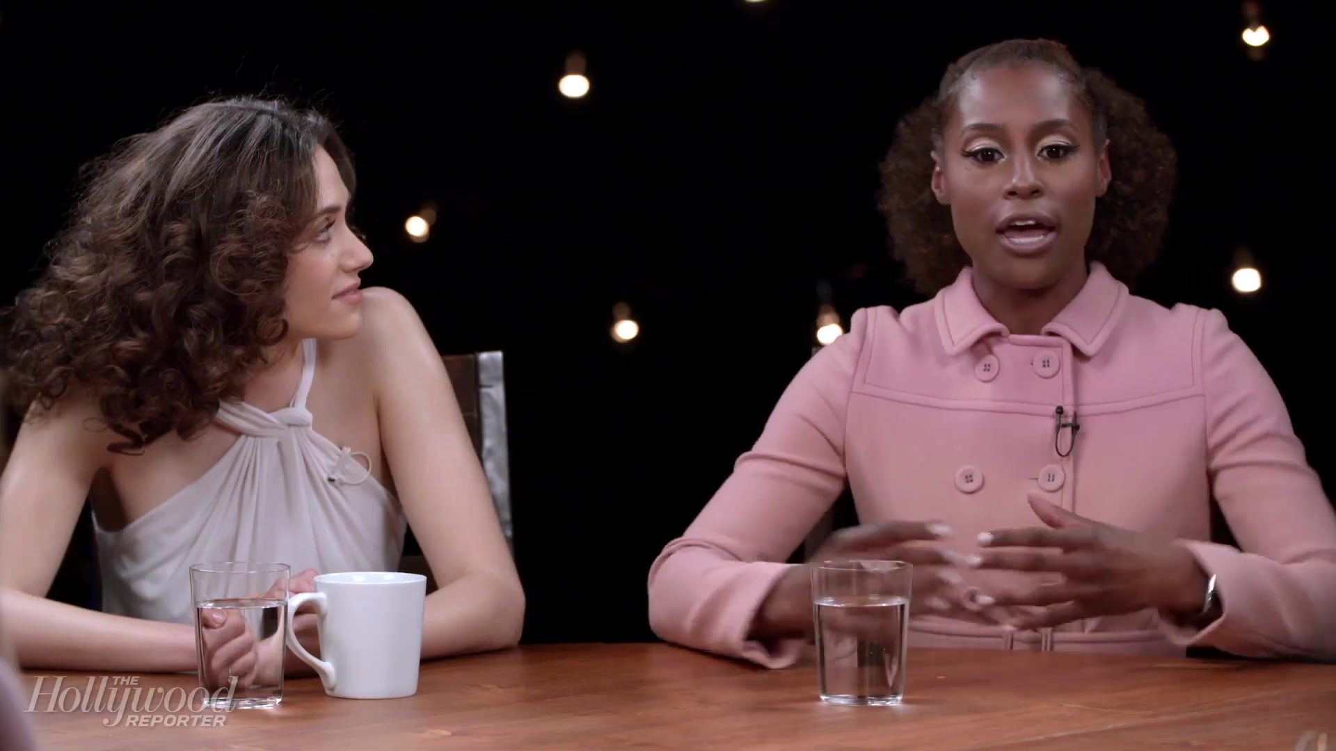emmyrossumweb_comedyactressroundtable_hollywoodreporter17_001328.jpg