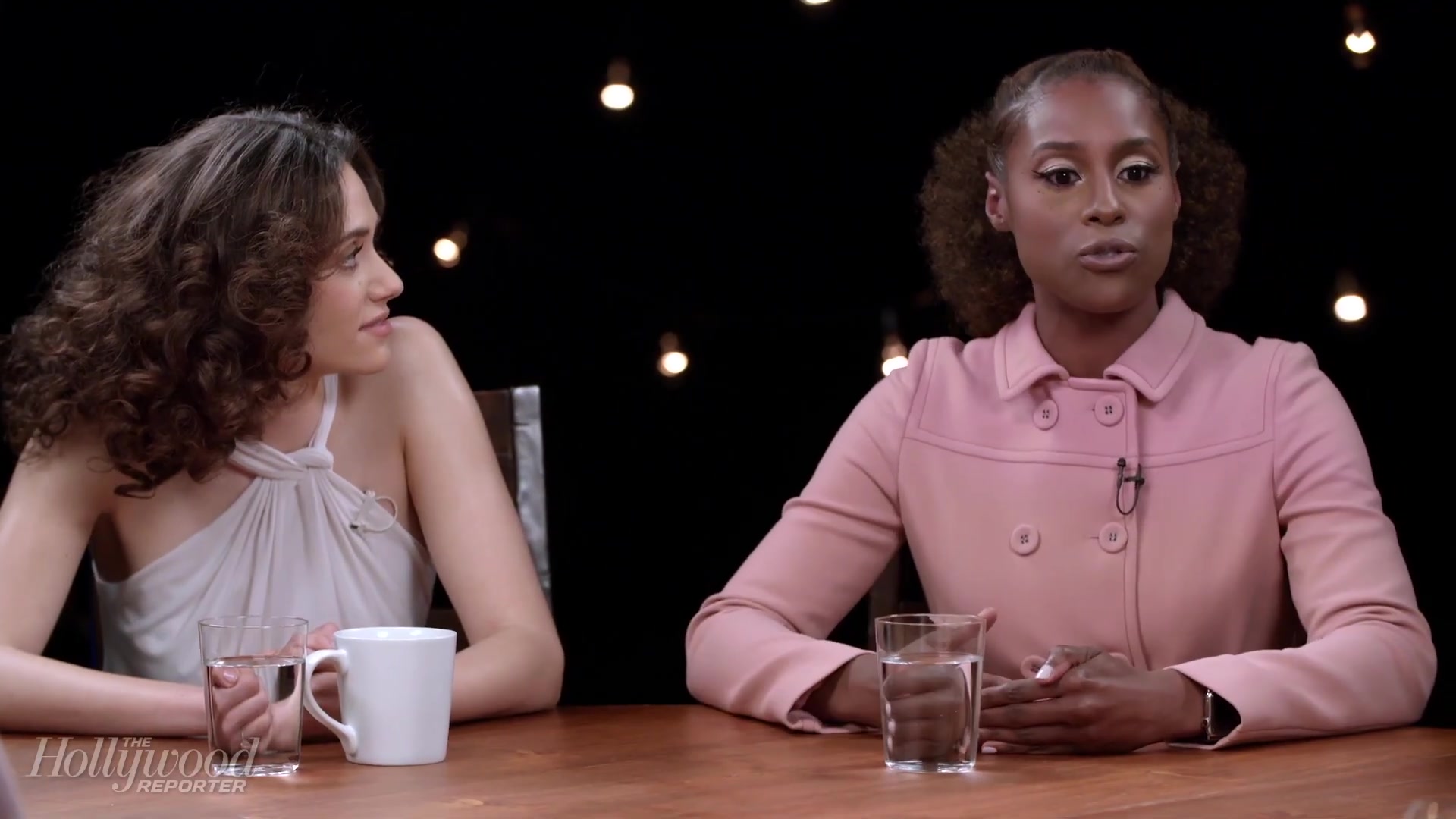 emmyrossumweb_comedyactressroundtable_hollywoodreporter17_001329.jpg