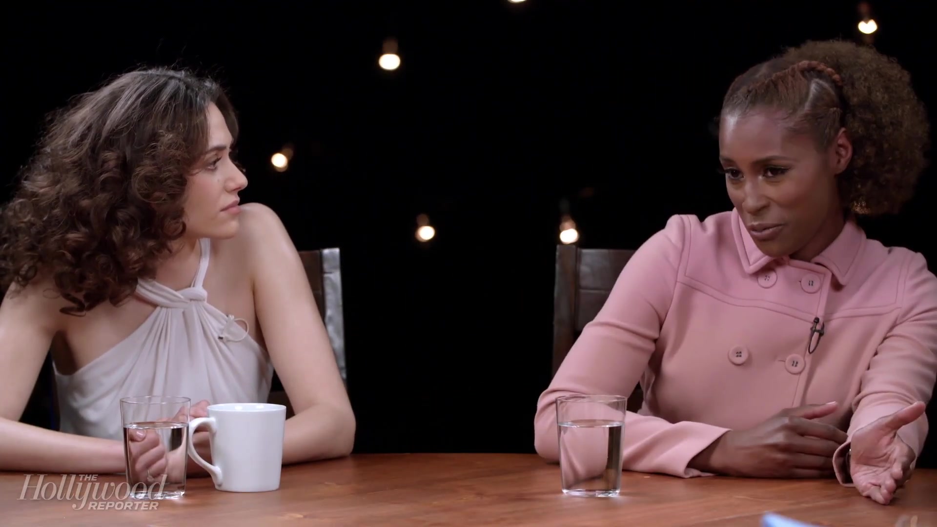 emmyrossumweb_comedyactressroundtable_hollywoodreporter17_001333.jpg