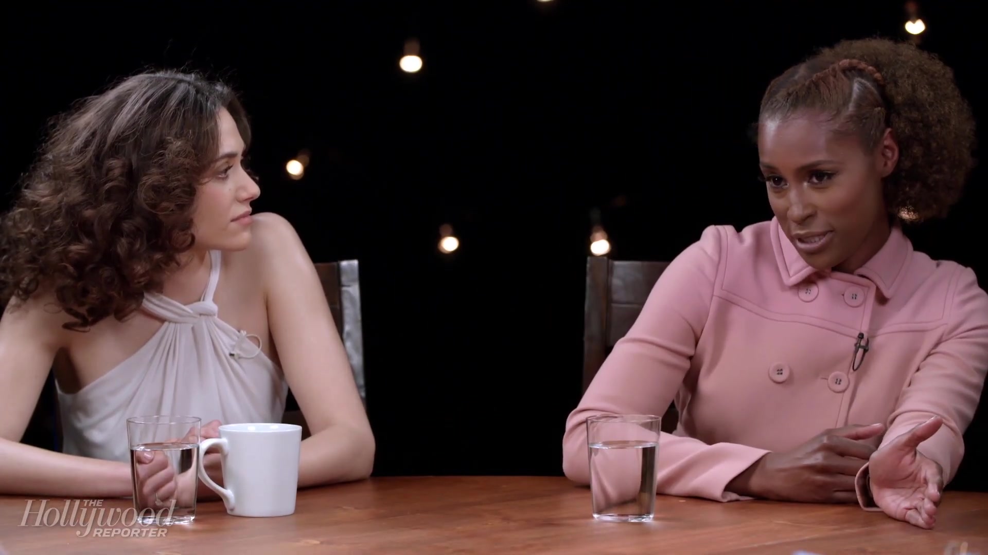 emmyrossumweb_comedyactressroundtable_hollywoodreporter17_001334.jpg