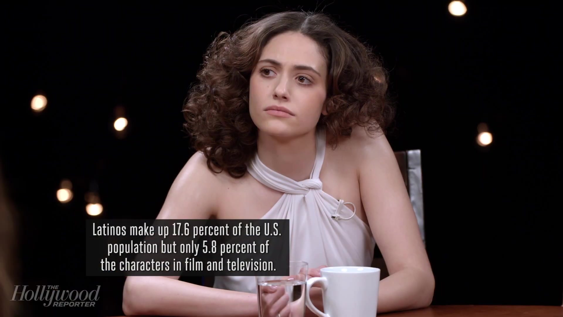 emmyrossumweb_comedyactressroundtable_hollywoodreporter17_001388.jpg