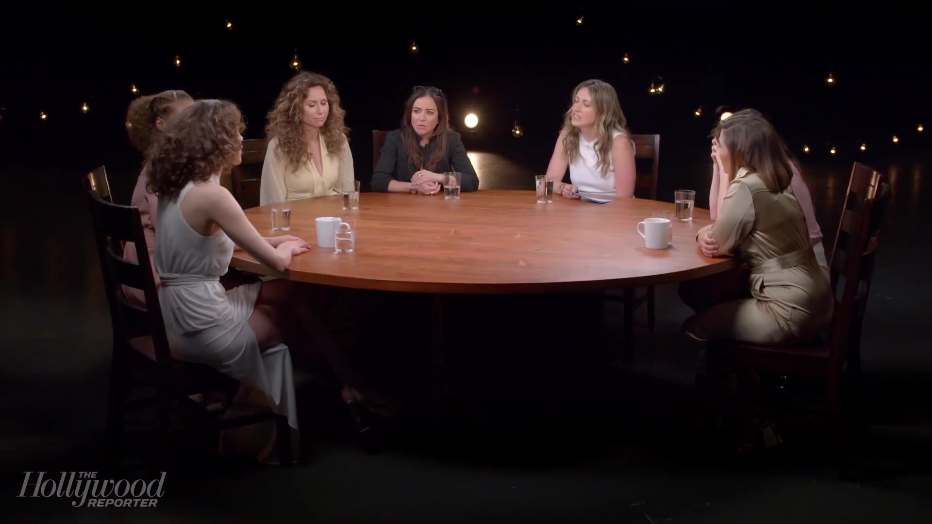 emmyrossumweb_comedyactressroundtable_hollywoodreporter17_002090.jpg emmyrossumweb_comedyactressroundtable_hollywoodreporter17_002090.jpg