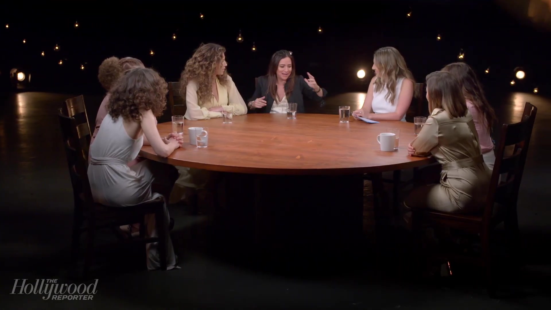 emmyrossumweb_comedyactressroundtable_hollywoodreporter17_002151.jpg emmyrossumweb_comedyactressroundtable_hollywoodreporter17_002151.jpg