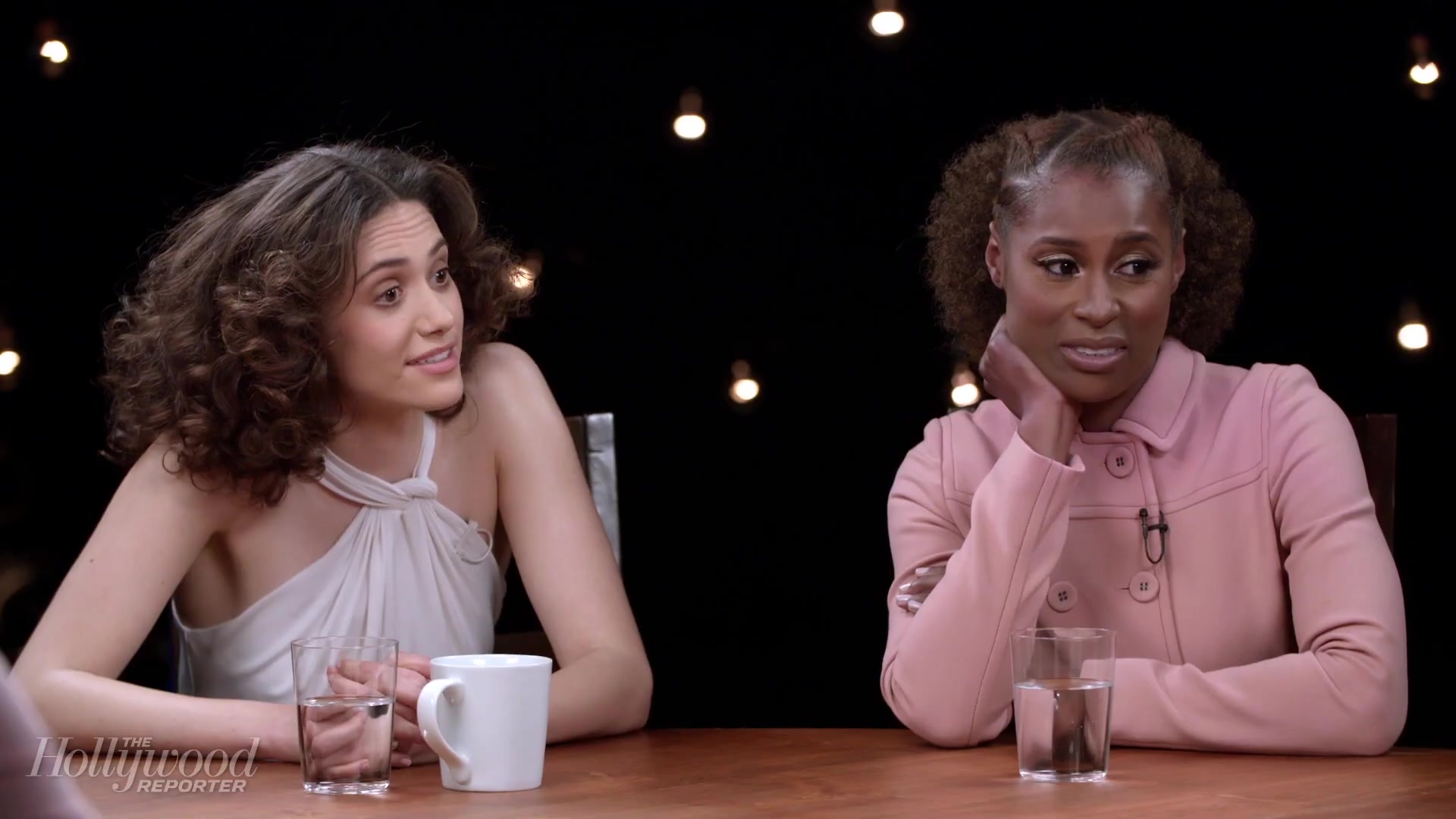 emmyrossumweb_comedyactressroundtable_hollywoodreporter17_002170.jpg emmyrossumweb_comedyactressroundtable_hollywoodreporter17_002170.jpg