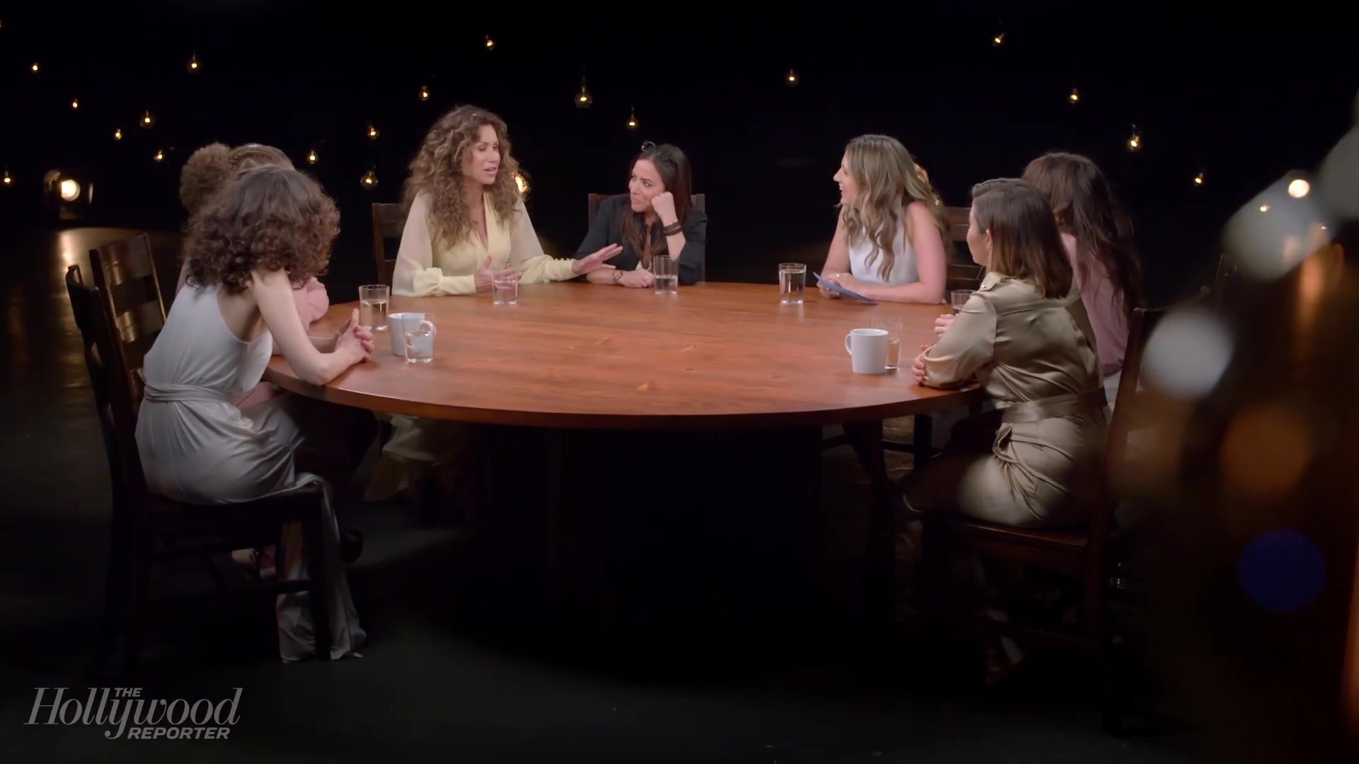 emmyrossumweb_comedyactressroundtable_hollywoodreporter17_002206.jpg