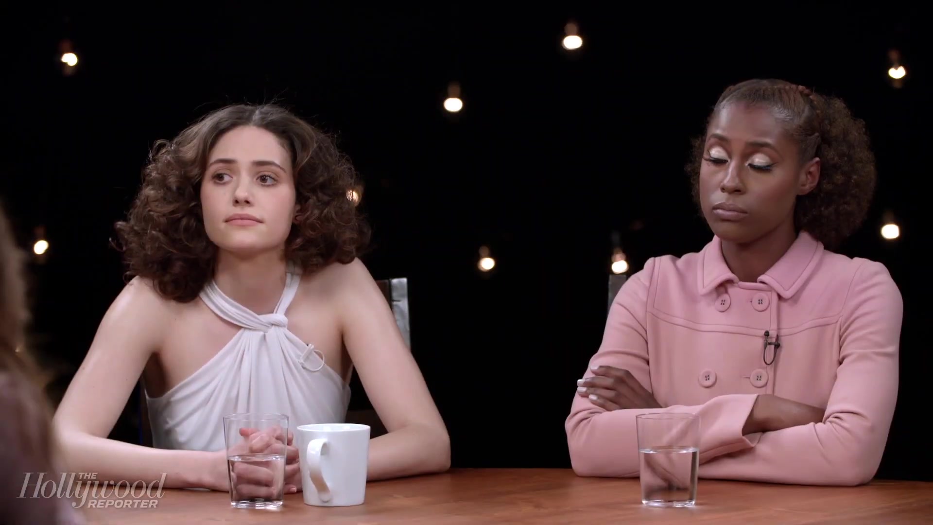 emmyrossumweb_comedyactressroundtable_hollywoodreporter17_002622.jpg