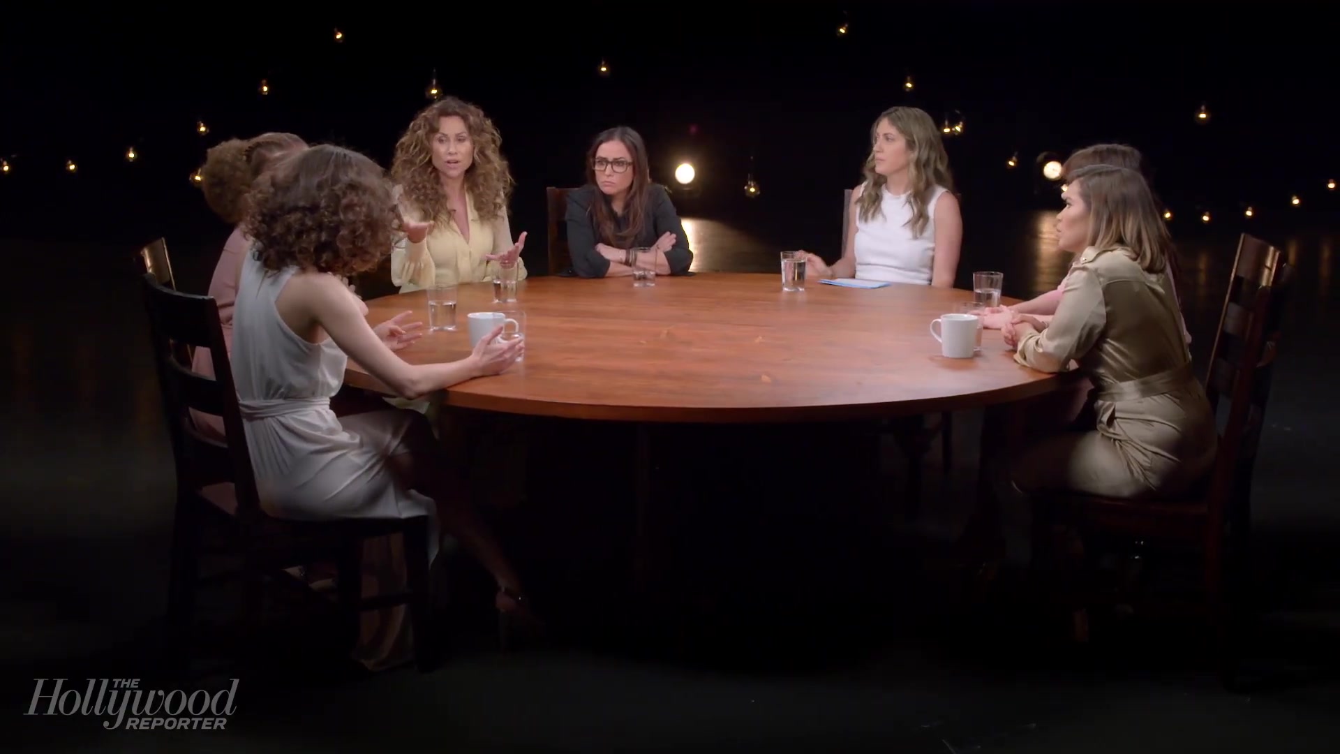 emmyrossumweb_comedyactressroundtable_hollywoodreporter17_002698.jpg