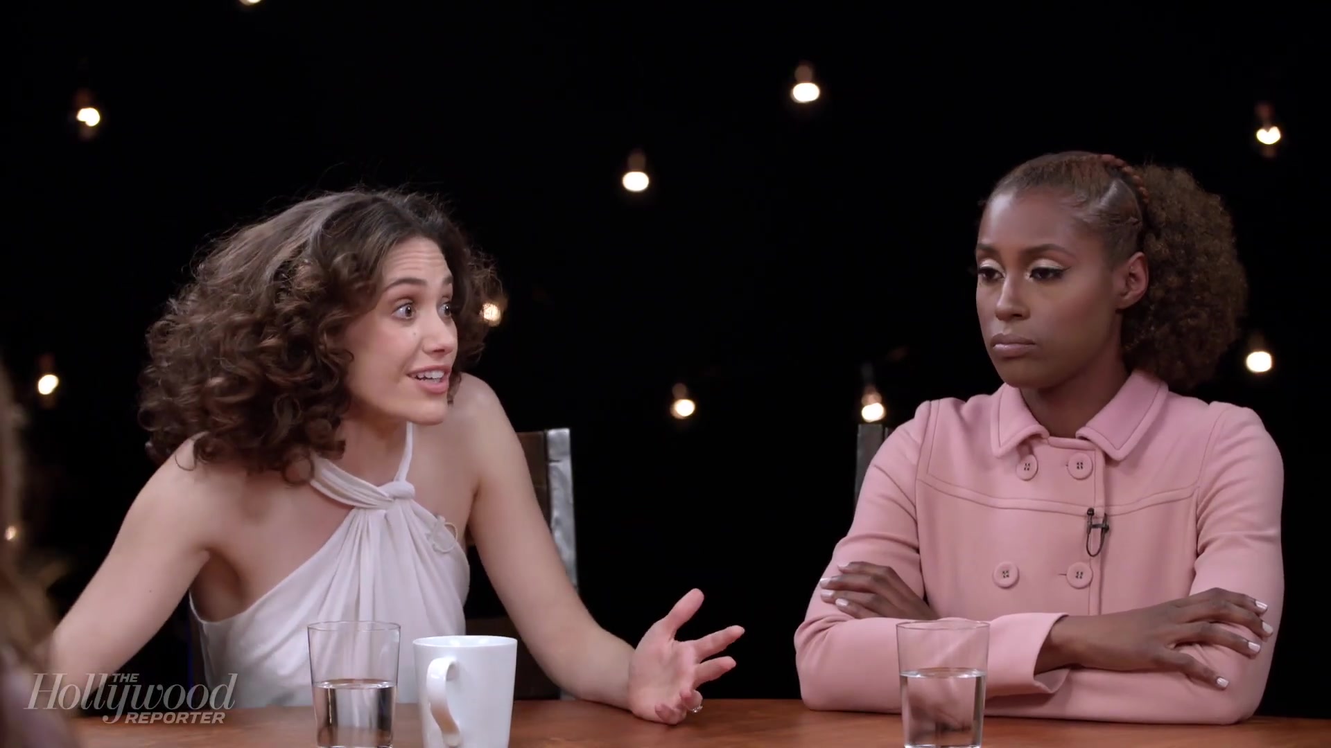 emmyrossumweb_comedyactressroundtable_hollywoodreporter17_002703.jpg