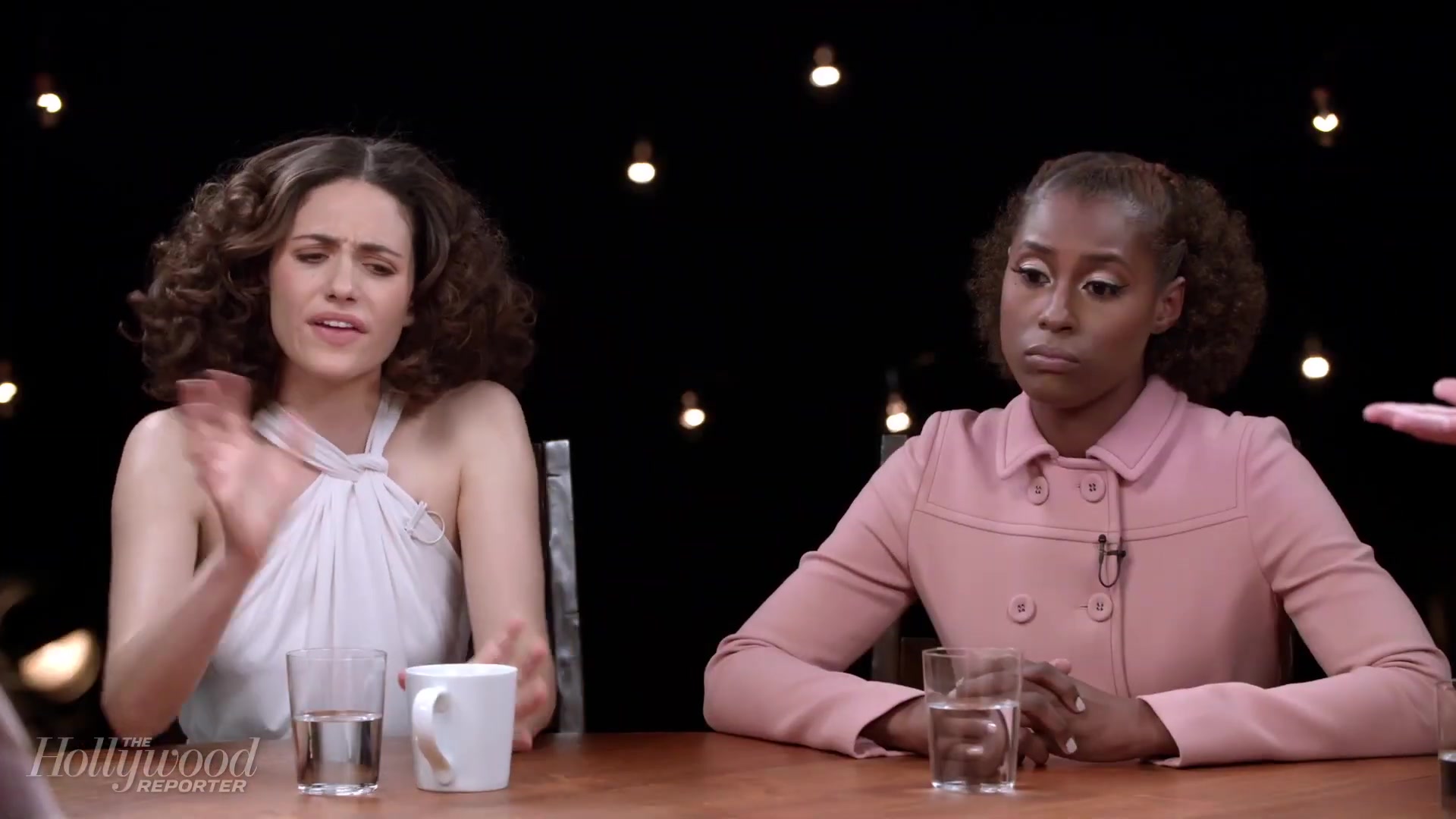 emmyrossumweb_comedyactressroundtable_hollywoodreporter17_002775.jpg
