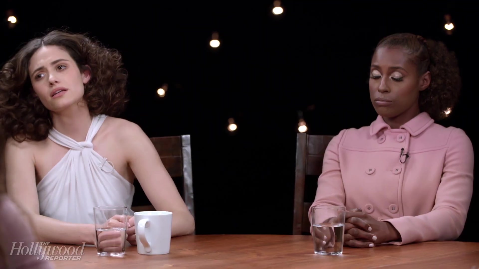 emmyrossumweb_comedyactressroundtable_hollywoodreporter17_002804.jpg