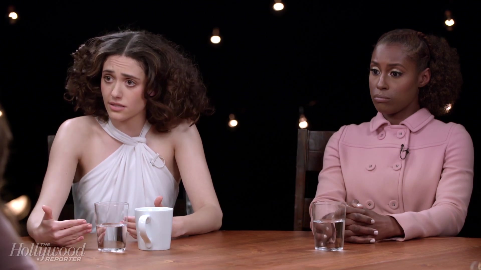 emmyrossumweb_comedyactressroundtable_hollywoodreporter17_002832.jpg