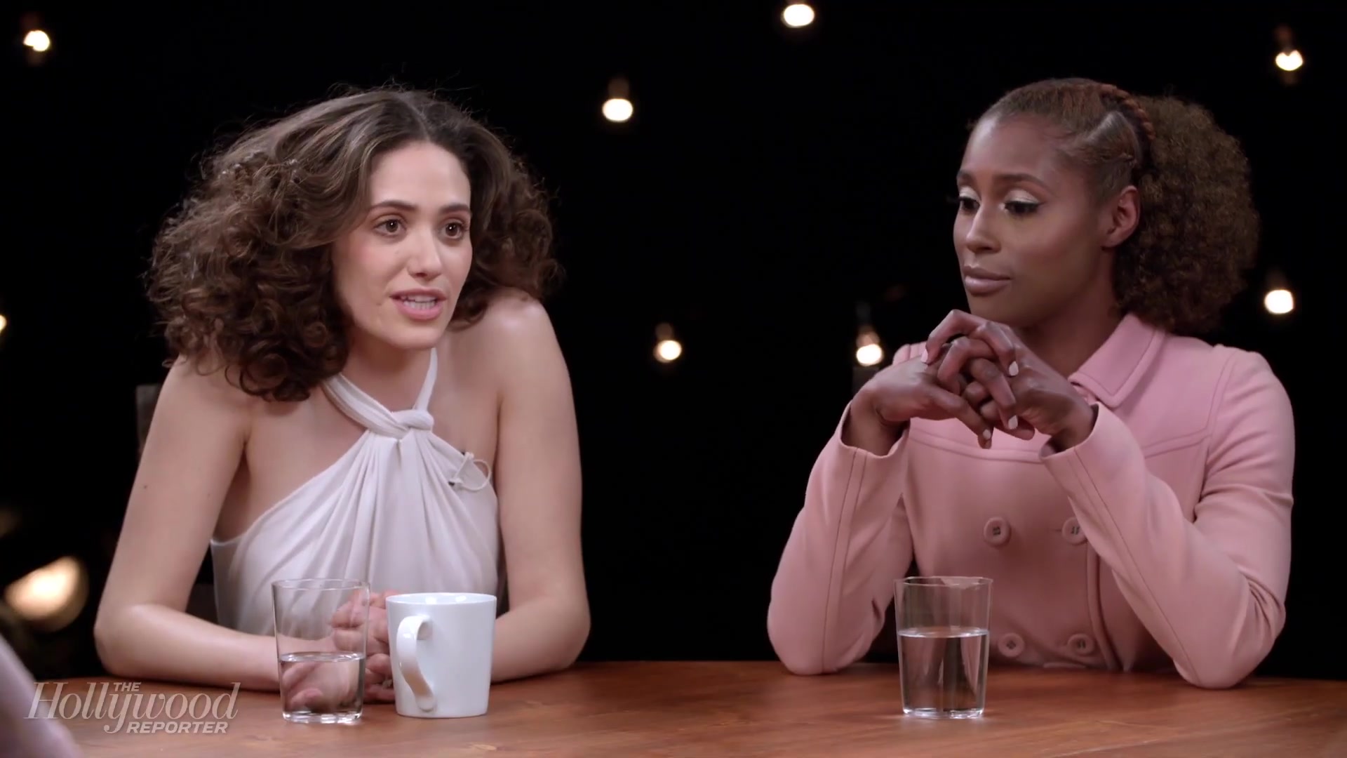 emmyrossumweb_comedyactressroundtable_hollywoodreporter17_002971.jpg
