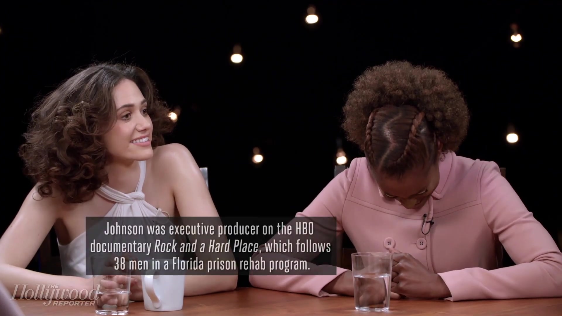 emmyrossumweb_comedyactressroundtable_hollywoodreporter17_003063.jpg