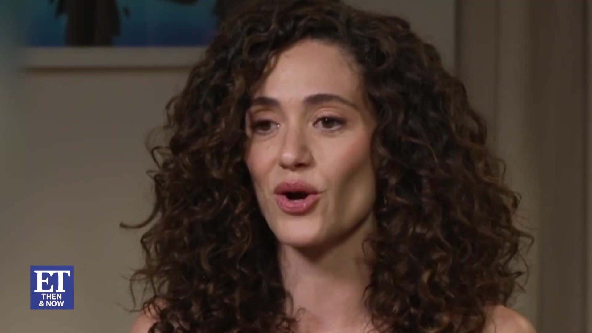 emmyrossumweb_etnowthen_furious_000122.jpg