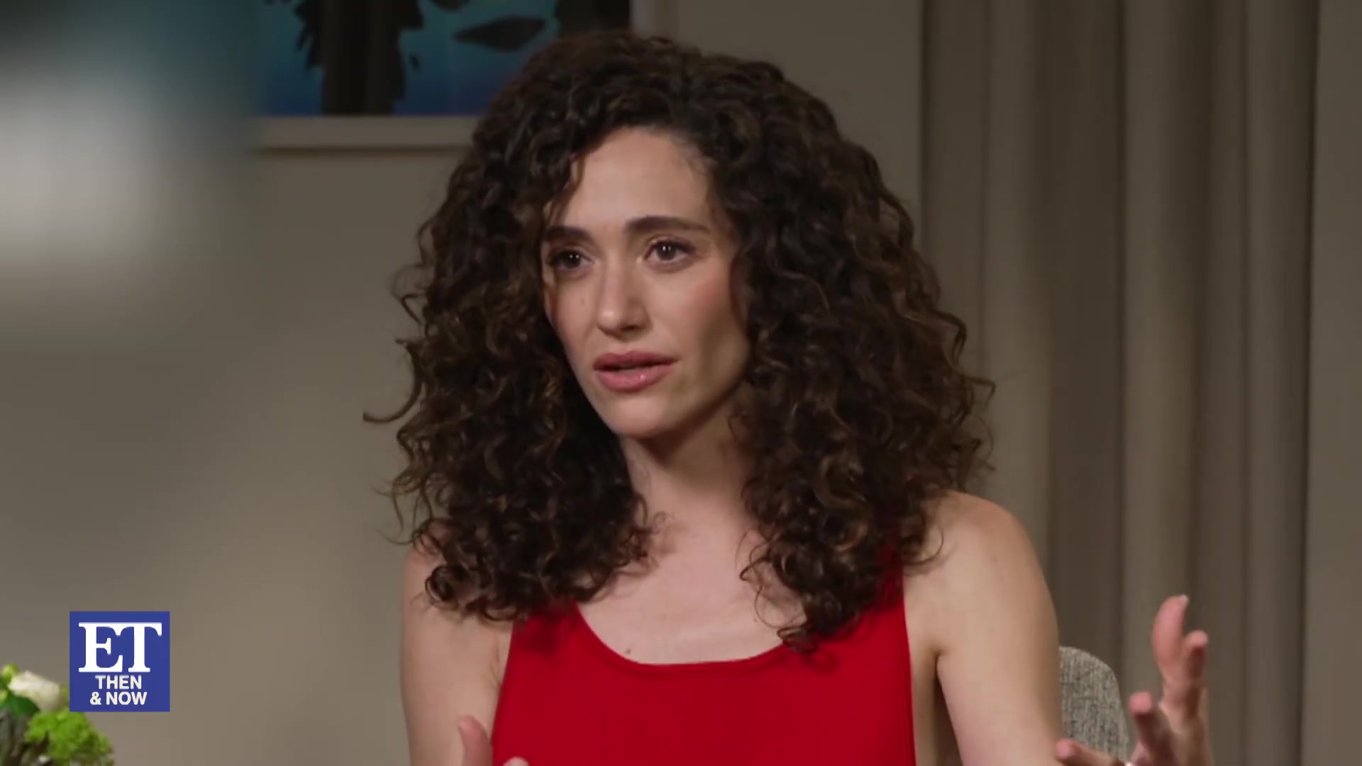 emmyrossumweb_etnowthen_furious_000184.jpg