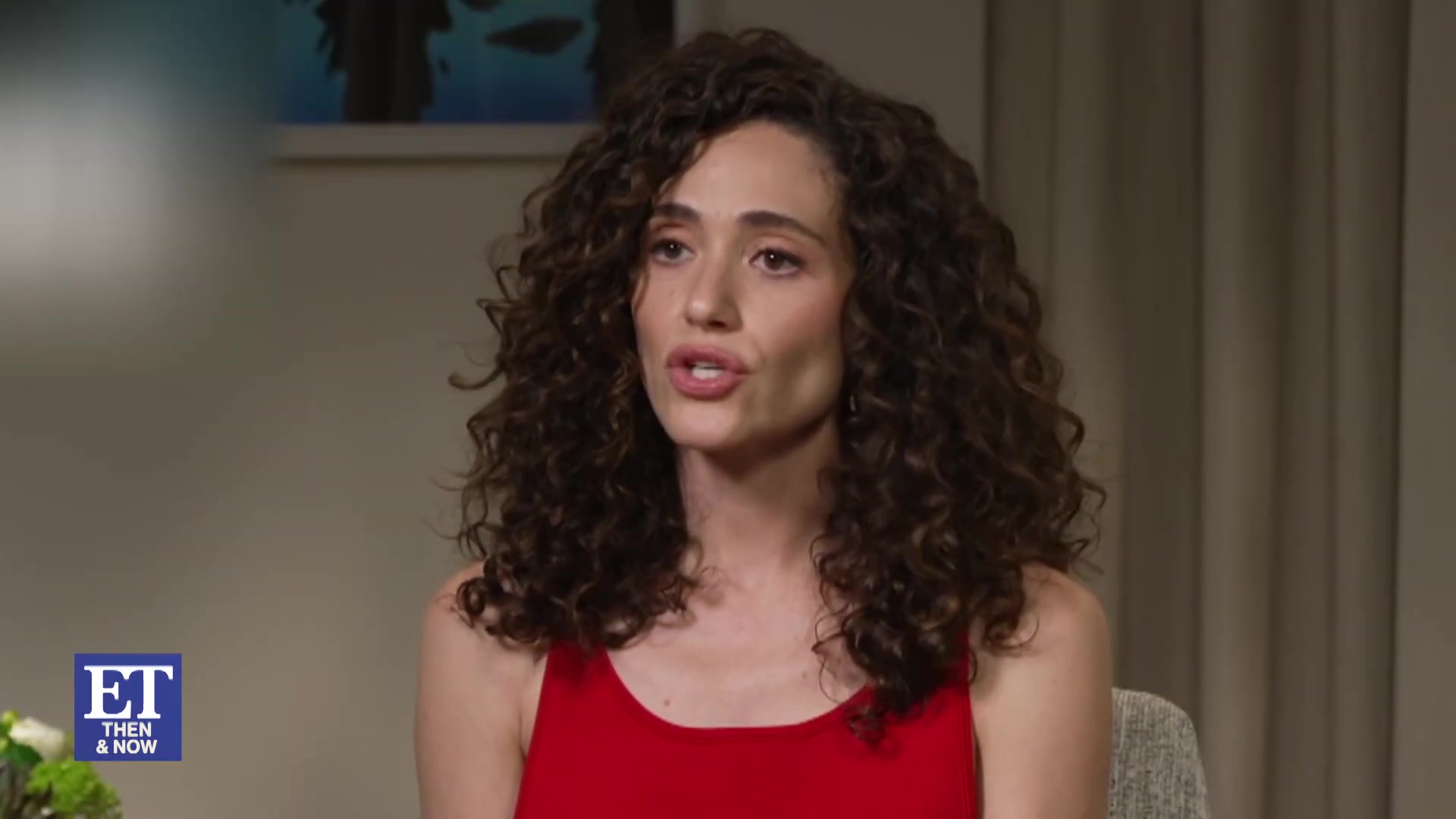 emmyrossumweb_etnowthen_furious_000315.jpg