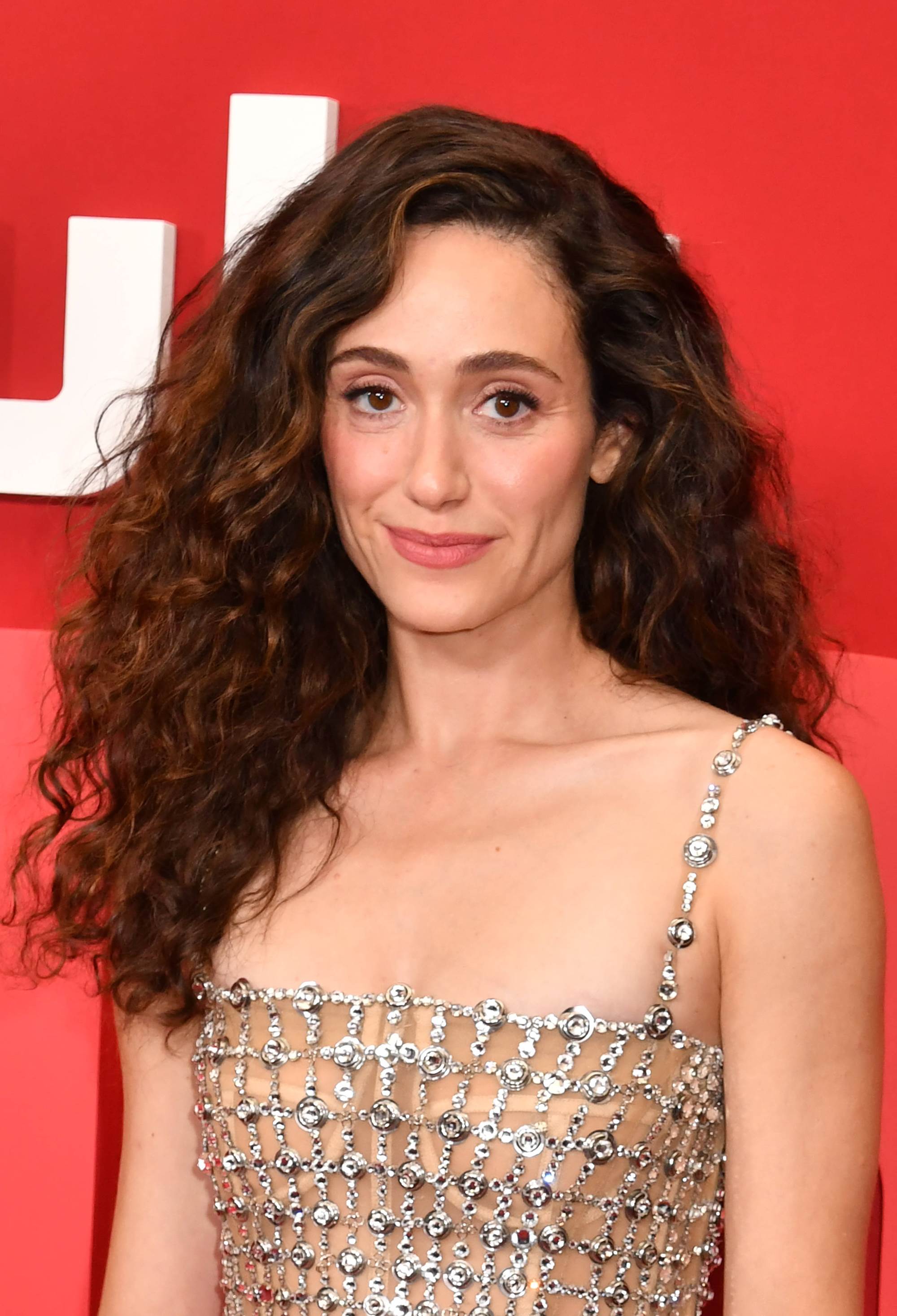 emmyrossumweb_furious_nycpremiere_284829.jpg