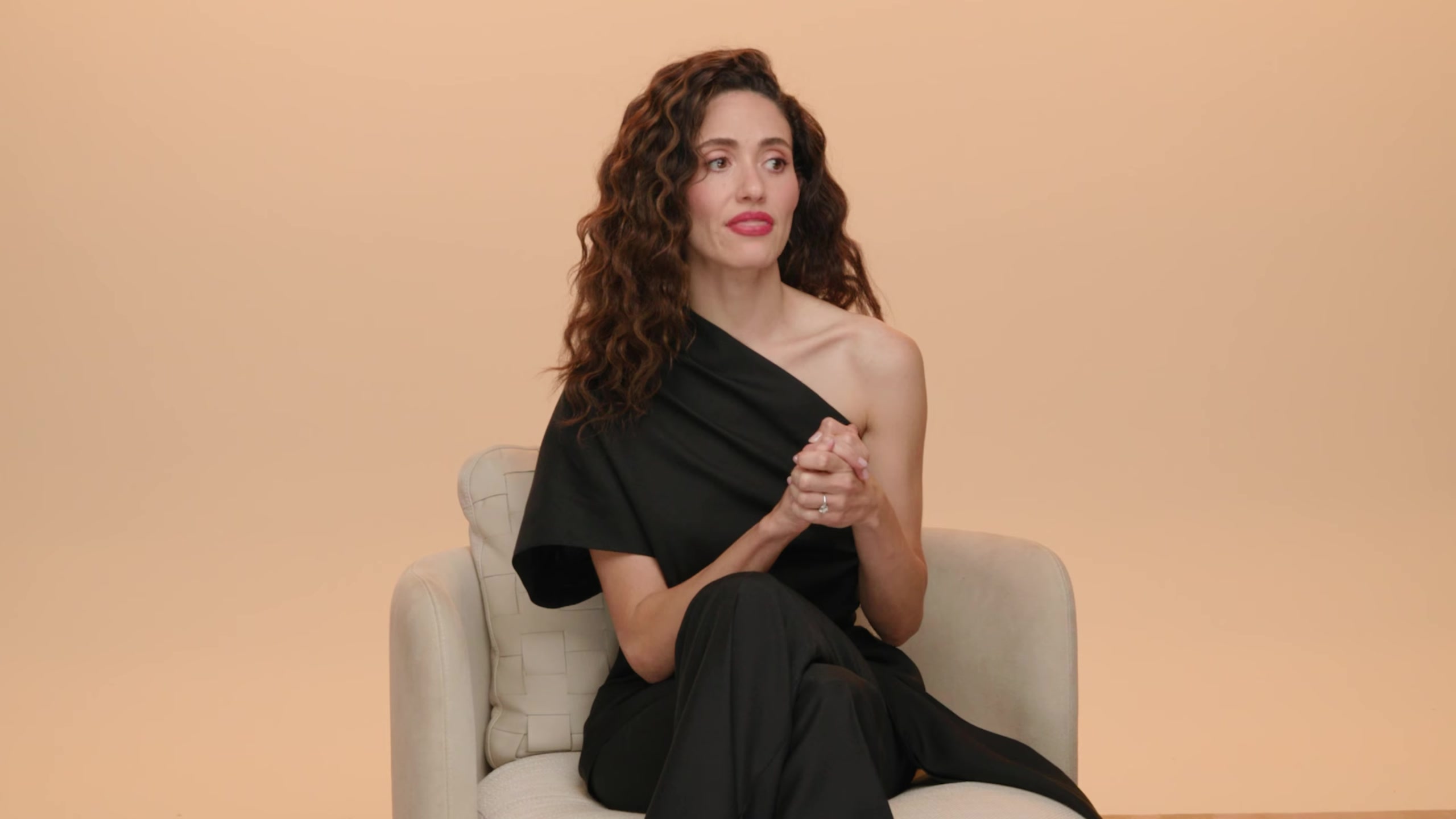 emmyrossumweb_hiddenpowerfemalerage_tiff_000050.jpg emmyrossumweb_hiddenpowerfemalerage_tiff_000050.jpg