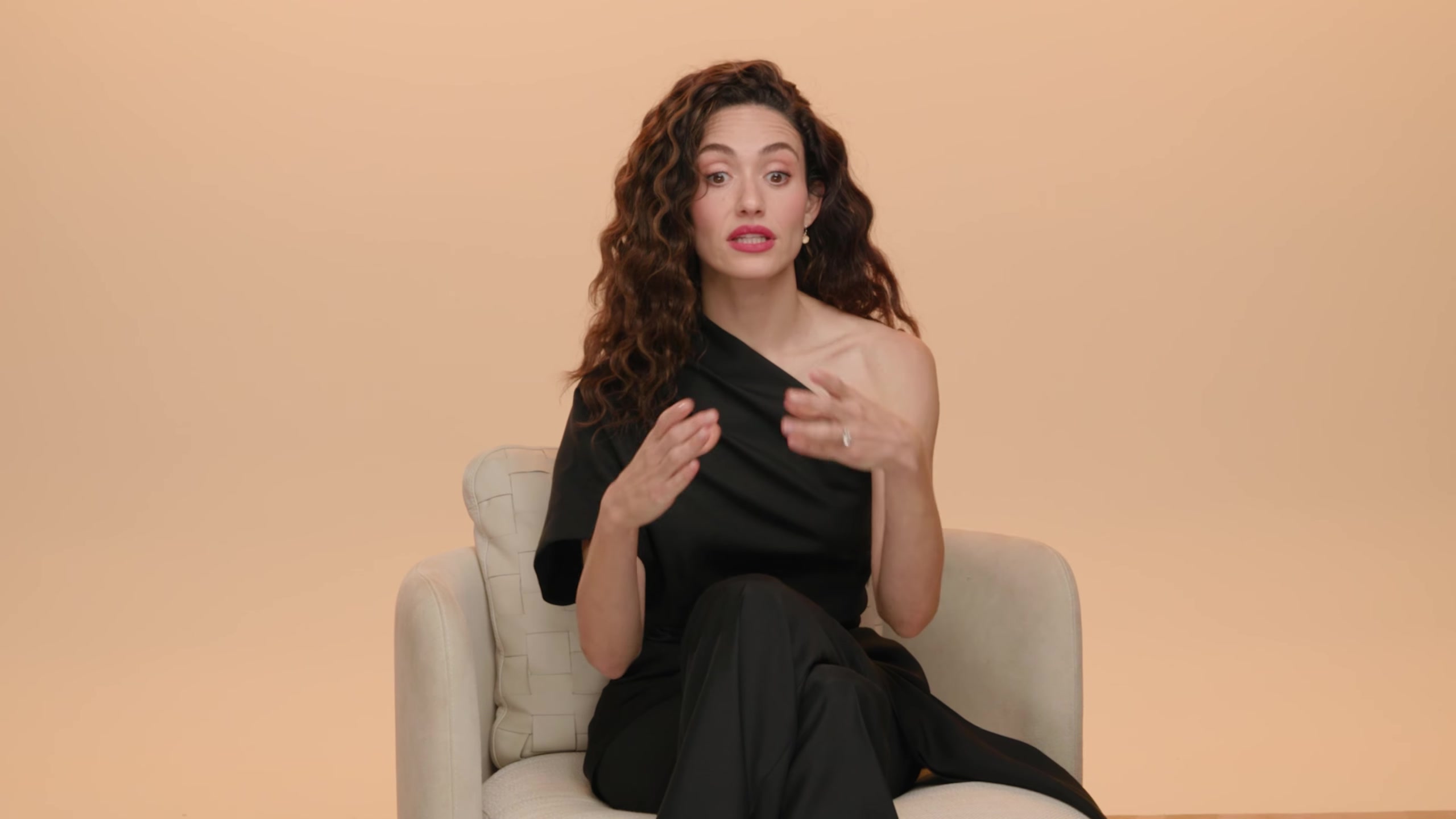 emmyrossumweb_hiddenpowerfemalerage_tiff_000079.jpg