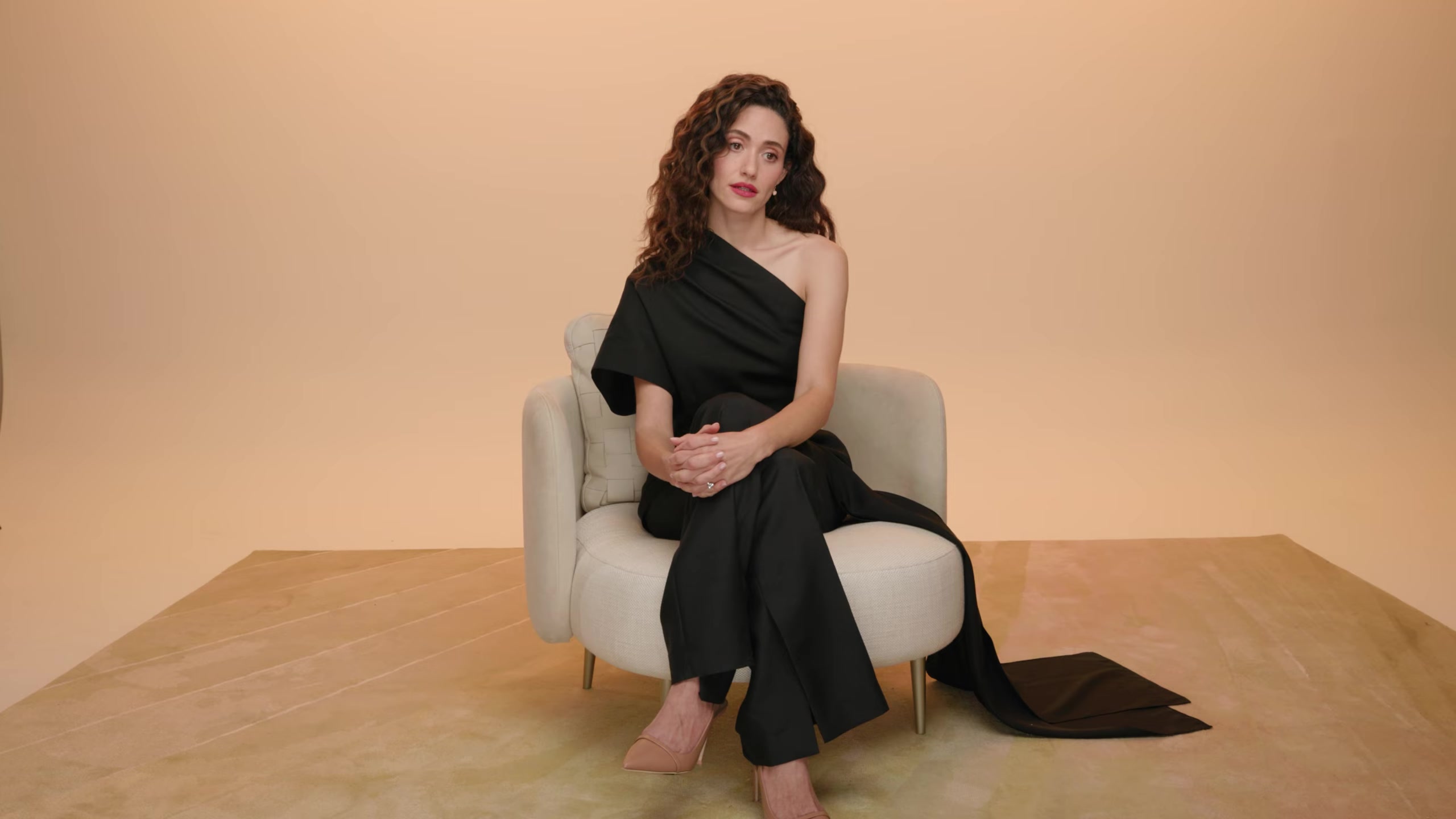 emmyrossumweb_hiddenpowerfemalerage_tiff_000110.jpg