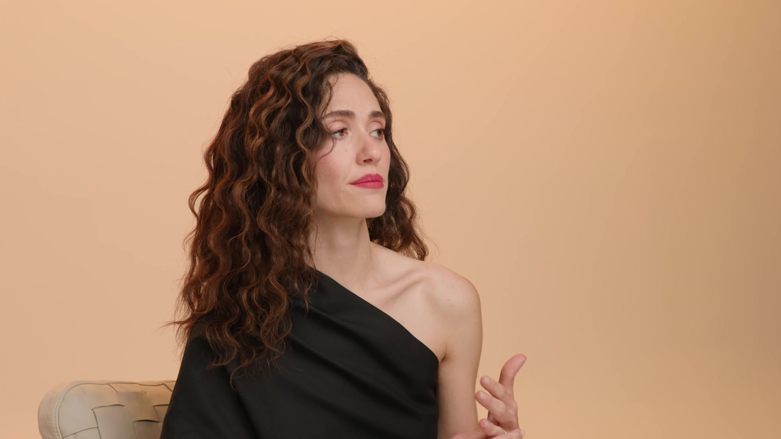 emmyrossumweb_hiddenpowerfemalerage_tiff_000156.jpg emmyrossumweb_hiddenpowerfemalerage_tiff_000156.jpg