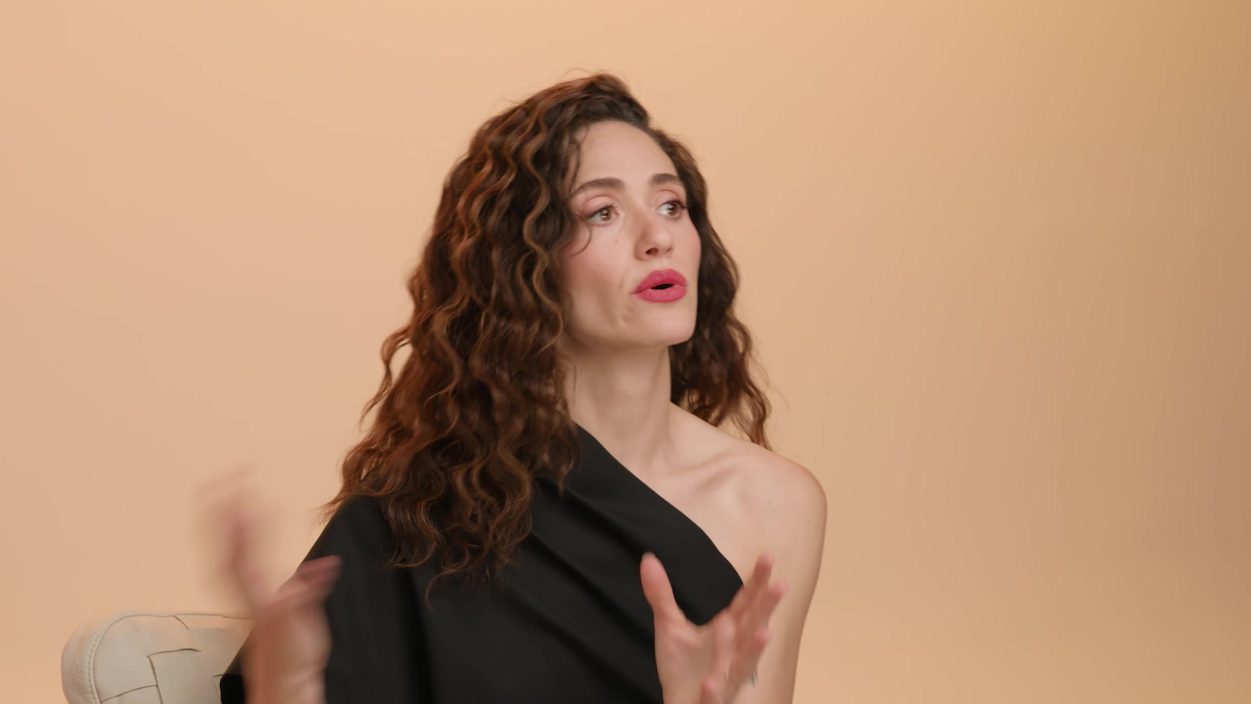 emmyrossumweb_hiddenpowerfemalerage_tiff_000208.jpg