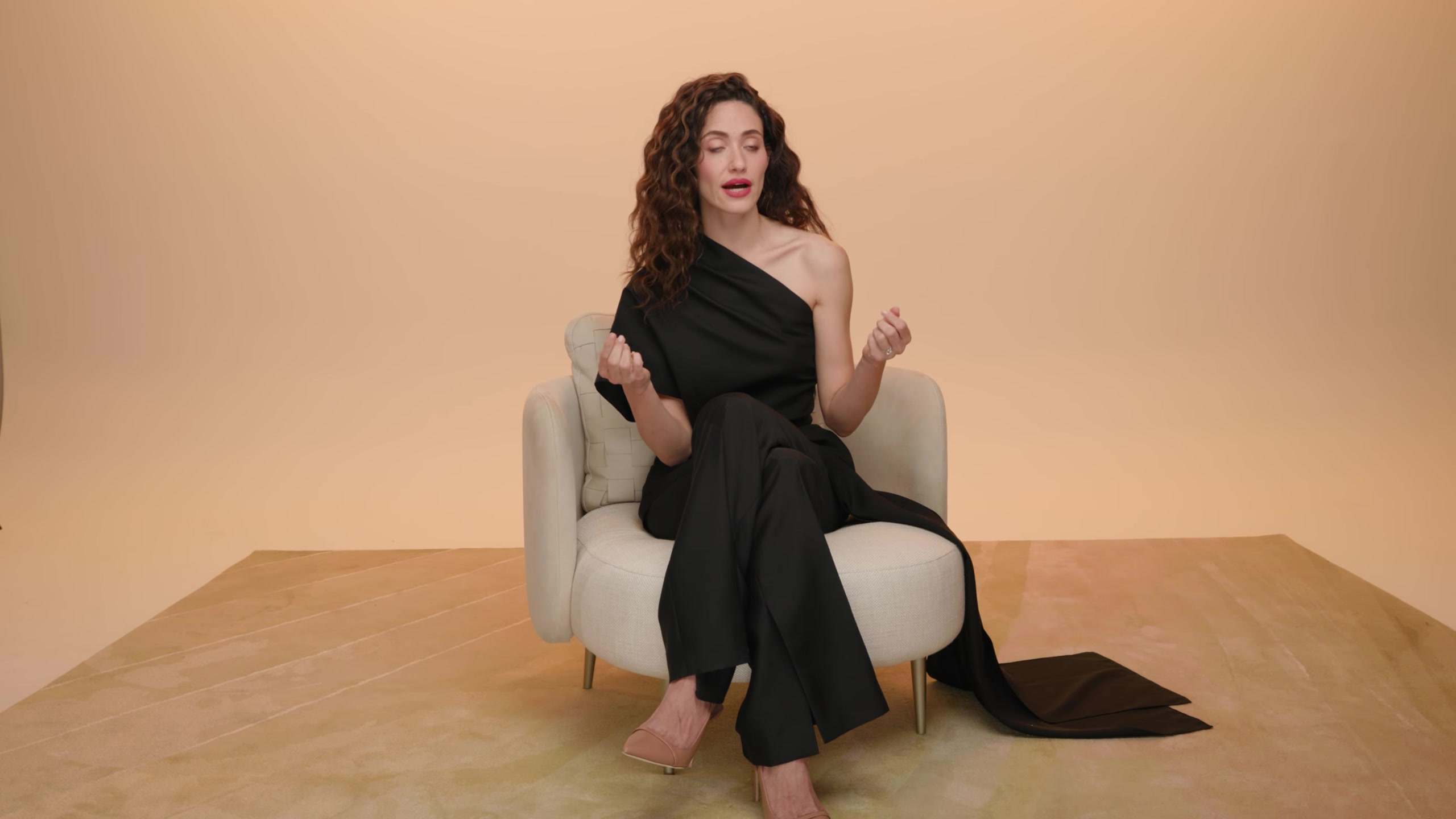 emmyrossumweb_hiddenpowerfemalerage_tiff_000220.jpg