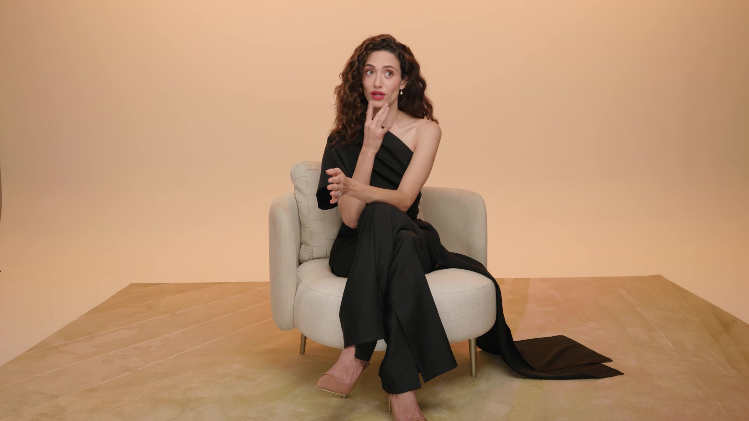 emmyrossumweb_hiddenpowerfemalerage_tiff_000235.jpg