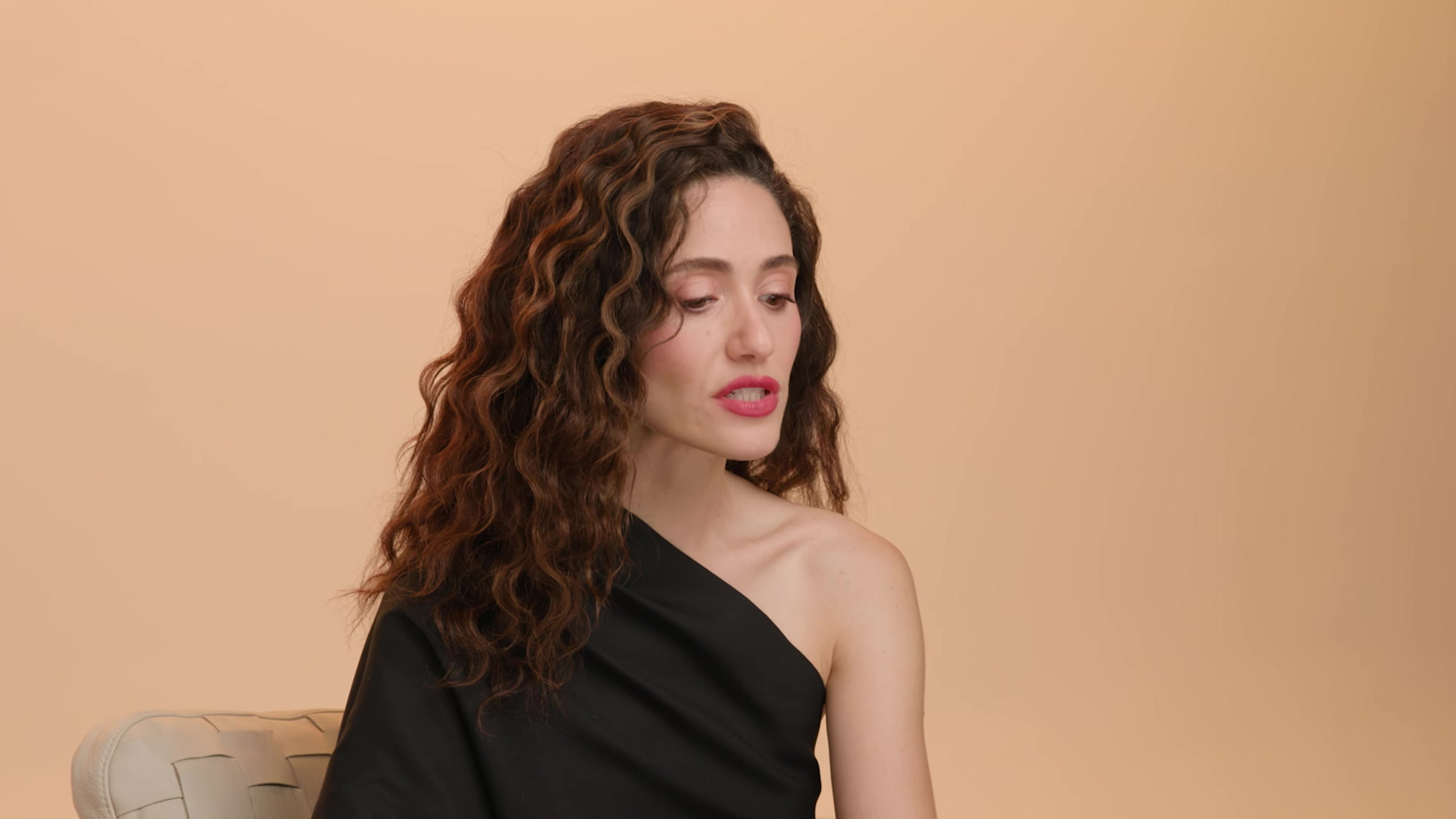 emmyrossumweb_hiddenpowerfemalerage_tiff_000293.jpg emmyrossumweb_hiddenpowerfemalerage_tiff_000293.jpg