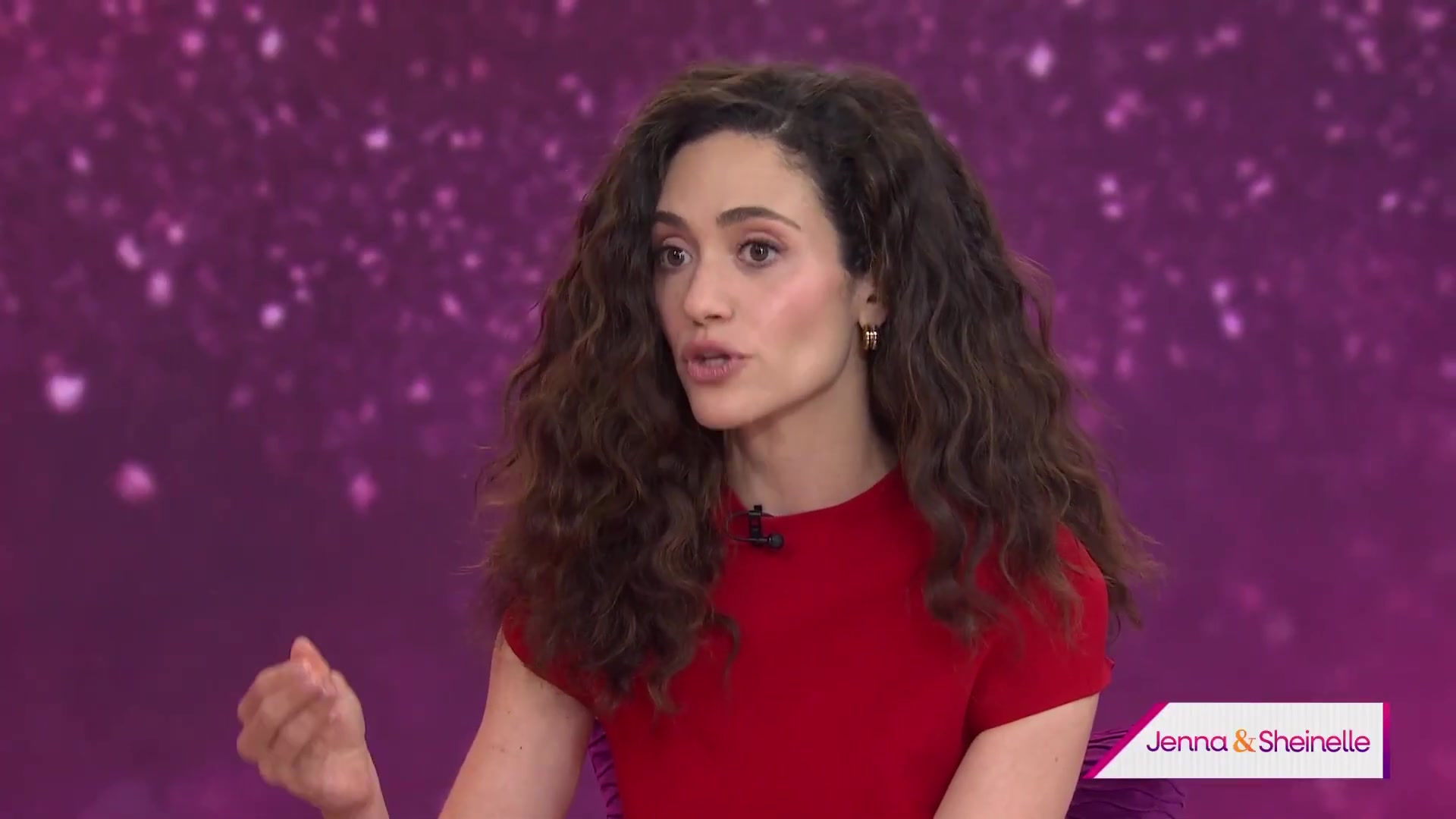 emmyrossumweb_todayshow_000100.jpg