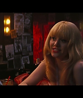 Angelyne_S01E01_Dream_Machine_1080p_ERW_001387.jpg