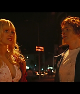 Angelyne_S01E01_Dream_Machine_1080p_ERW_001624.jpg