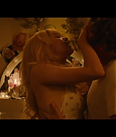 Angelyne_S01E01_Dream_Machine_1080p_ERW_002173.jpg