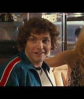 Angelyne_S01E01_Dream_Machine_1080p_ERW_002614.jpg