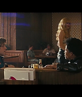 Angelyne_S01E01_Dream_Machine_1080p_ERW_002710.jpg