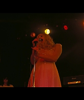 Angelyne_S01E01_Dream_Machine_1080p_ERW_002894.jpg