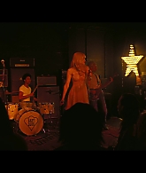 Angelyne_S01E01_Dream_Machine_1080p_ERW_002944.jpg