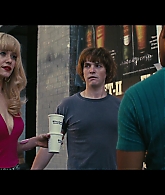 Angelyne_S01E01_Dream_Machine_1080p_ERW_003360.jpg