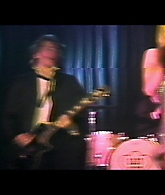 Angelyne_S01E01_Dream_Machine_1080p_ERW_003703.jpg