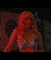 Angelyne_S01E01_Dream_Machine_1080p_ERW_003921.jpg