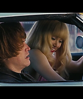 Angelyne_S01E01_Dream_Machine_1080p_ERW_004878.jpg