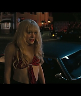Angelyne_S01E01_Dream_Machine_1080p_ERW_005634.jpg