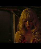 Angelyne_S01E01_Dream_Machine_1080p_ERW_005761.jpg