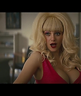 Angelyne_S01E01_Dream_Machine_1080p_ERW_006503.jpg