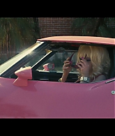 Angelyne_S01E01_Dream_Machine_1080p_ERW_006772.jpg